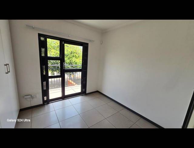 2 BEDROOM TOWNHOUSE FOR SALE IN PARKDENE